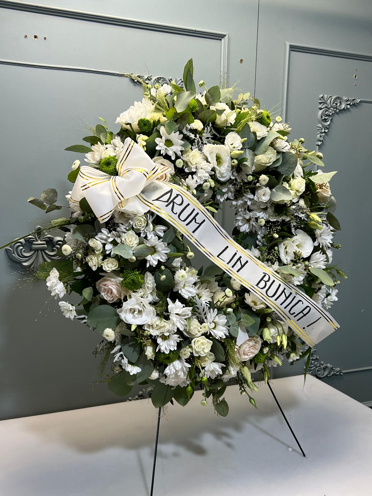 Coroană Funerară Rotundă Omagiu și Reculegere