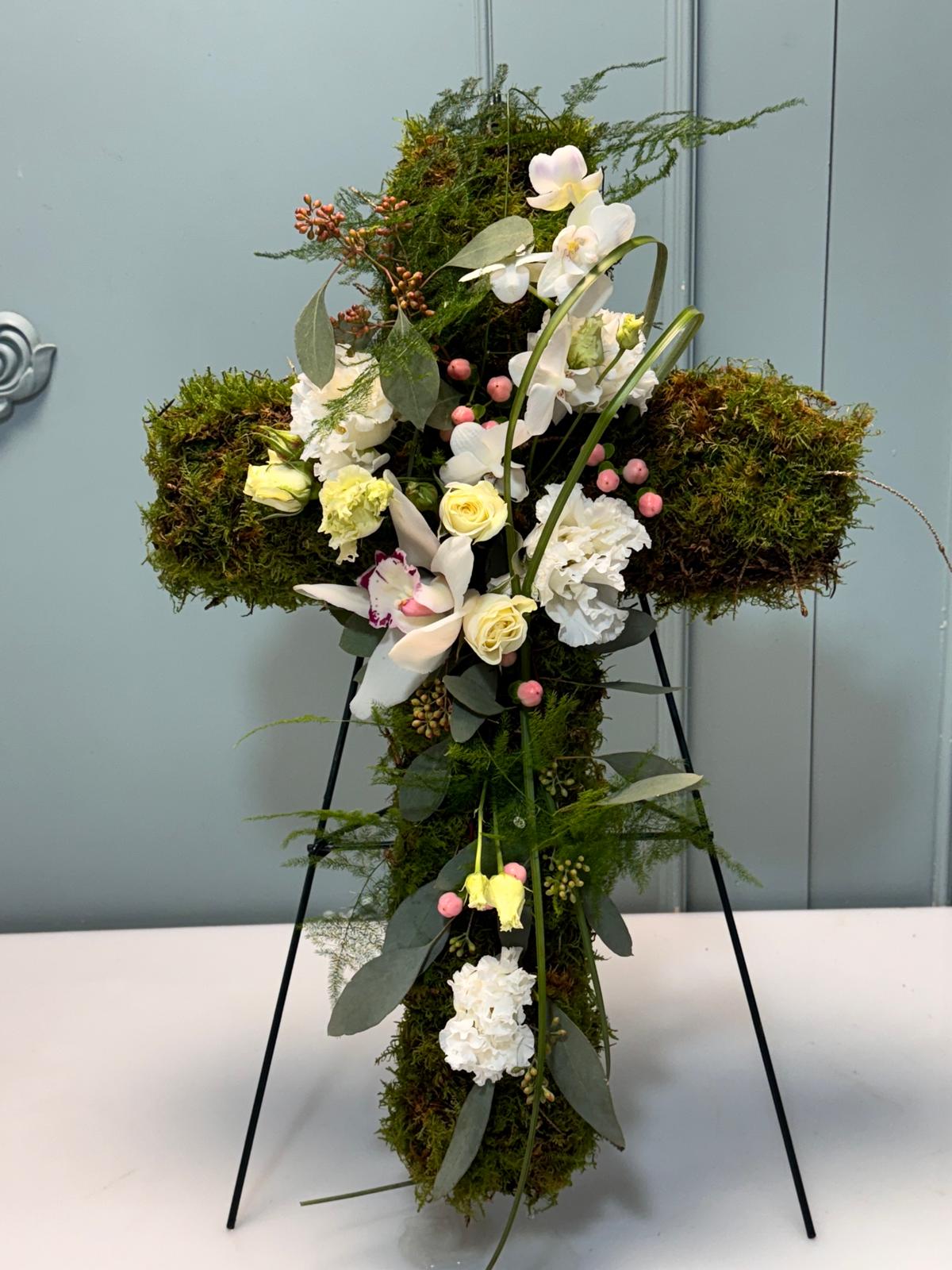 Cruce Funerară Petale Blânde