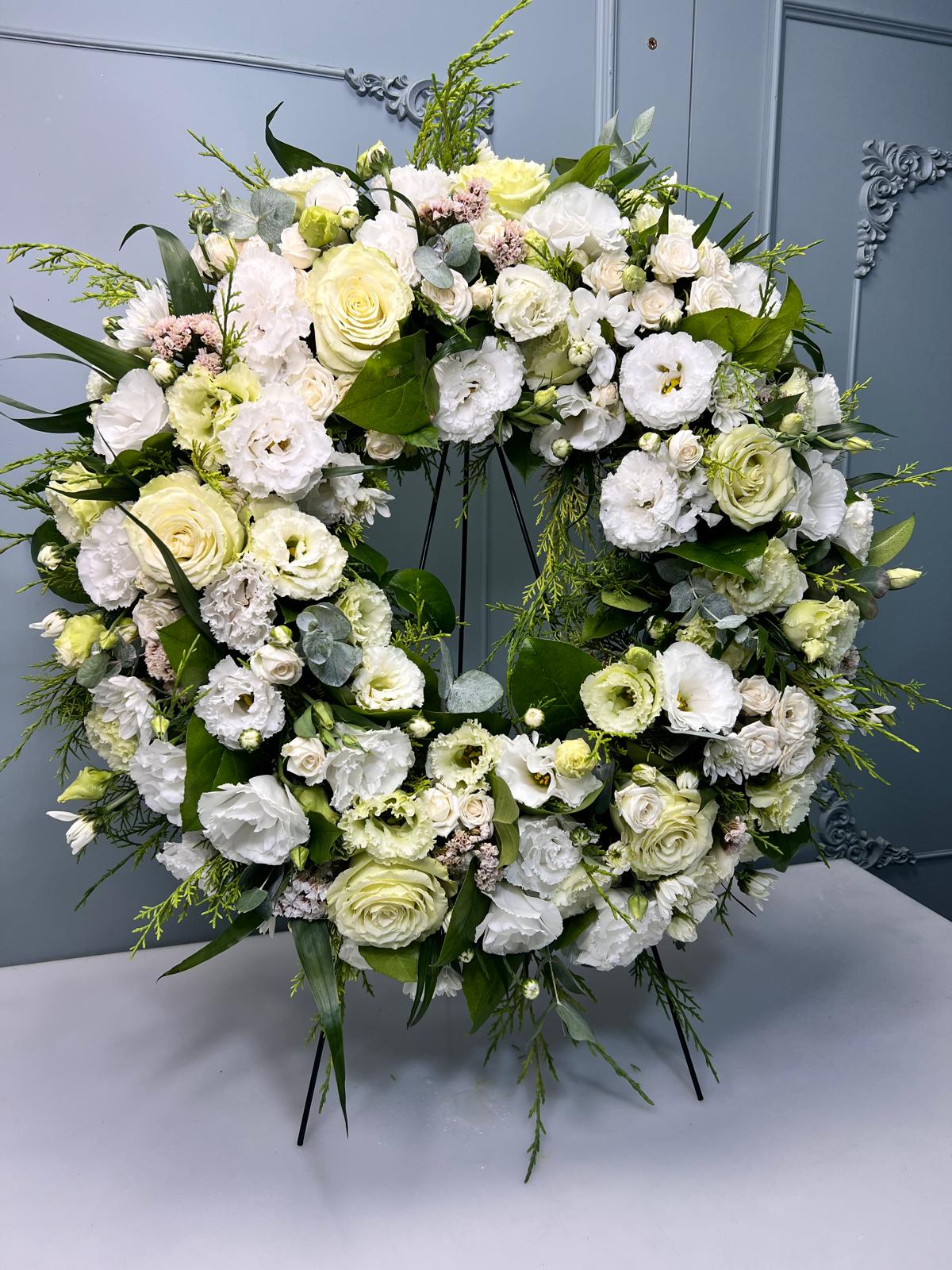 Coroană Funerară Rotundă Cer Pur