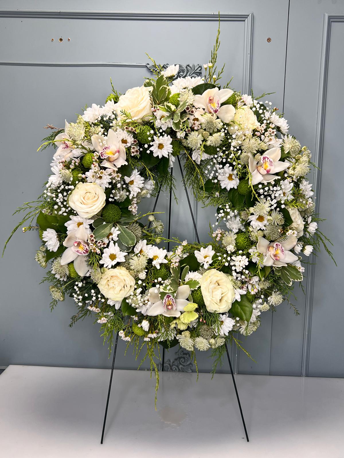 Coroană Funerară Rotundă Lumina Amintirii