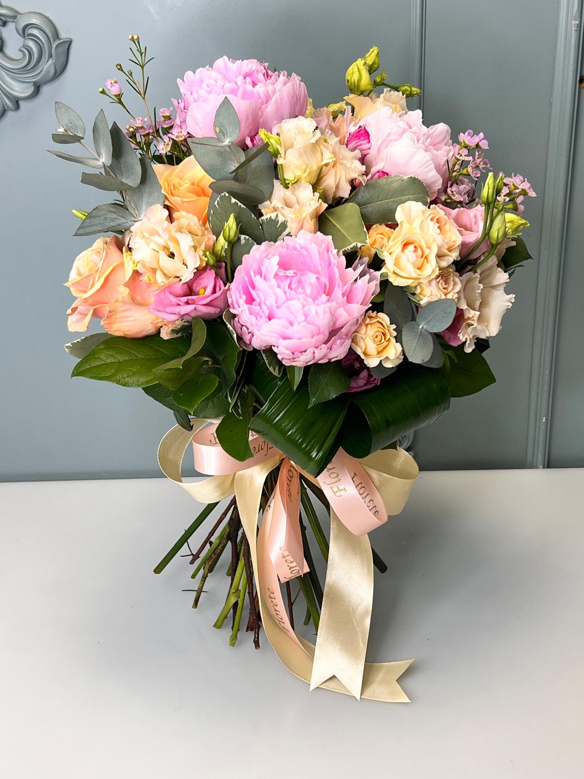 Buchet Poeny Elegance