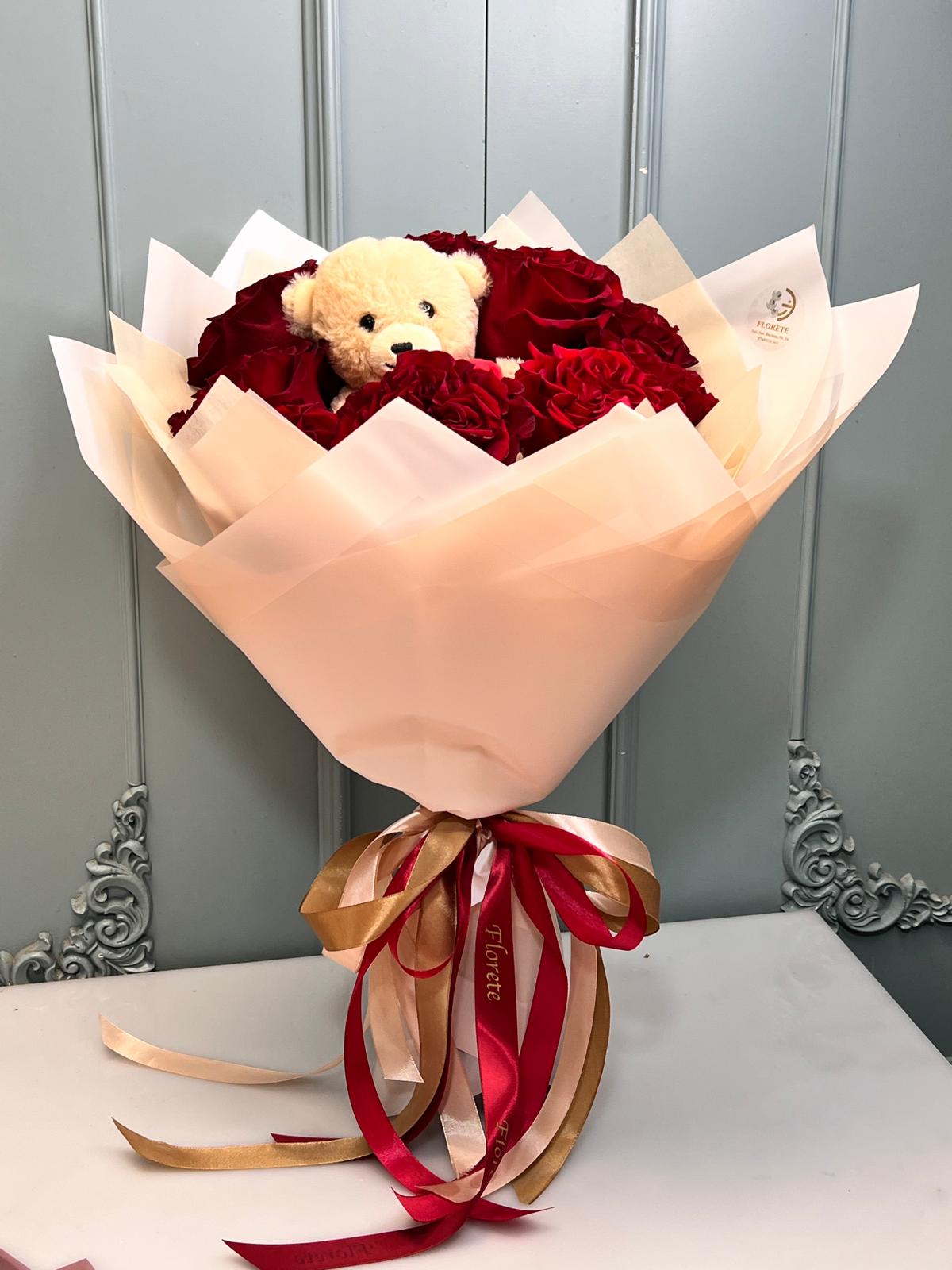 Buchet Roses and Furry Friends